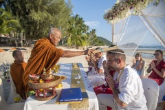 Koh-Samui-Buddhist-Blessing_10