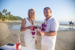 Koh-Samui-Buddhist-Blessing_19