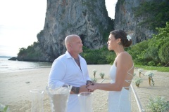 Phra-nang-beach-wedding_03