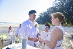 Hua-Hin-Beach-wedding_03