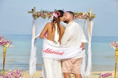 Phi-Phi-Beach-Wedding-Ceremony-Package-Fernanda-Thiago-66