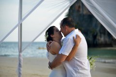 1_Railay-Bay-Wedding-Package-Gabriela-Victor-11