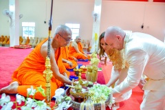 Phuket-Temple-Blessing_02