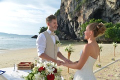 Railay-bay-wedding-package_02