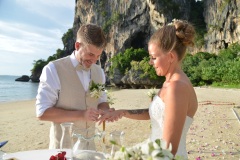 Railay-bay-wedding-package_03