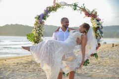 Beach-wedding-in-Phuket_09