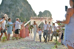 Railay-Bay-Wedding-Ceremony-Receptions-Package-Jordan-Thomas-33_resize