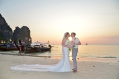 Railay-Bay-Wedding-Ceremony-Receptions-Package-Jordan-Thomas-44_resize