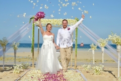 1_Phi-Phi-Beach-Wedding-Package-Kerri-Lance-24