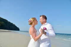 1_Phi-Phi-Beach-Wedding-Package-Kerri-Lance-43