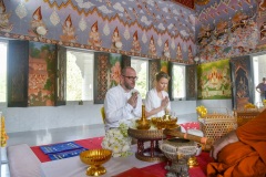 Krabi-White-temple-Buddhist-Blessing_02