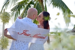 1_Samui-Beach-Wedding-Ceremony-Package-Laura-Luke-36