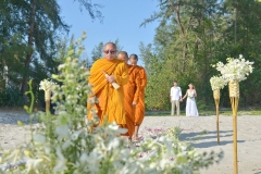 1_Krabi-Beach-Buddhist-Blessing-Package-Laura-Paulo-14