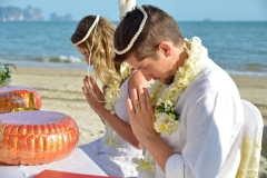 1_Krabi-Beach-Buddhist-Blessing-Package-Laura-Paulo-47