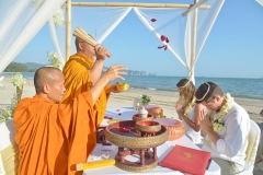 1_Krabi-Beach-Buddhist-Blessing-Package-Laura-Paulo-48