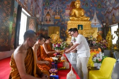 Krabi-Same-sex-Buddhist-Blessing_02