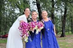 Phuket-Beach-Wedding-Ceremony-Package-Lesa-Marcus-09_resize