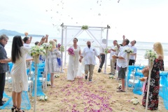 Phuket-Beach-Wedding-Ceremony-Package-Lesa-Marcus-27_resize