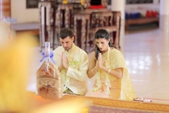 1_Phuket-Temple-Buddhist-Blessing-Ceremony-Package-Lili-Nikolay-10