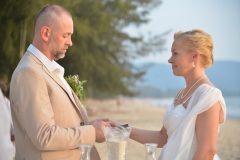 Phuket-secular-beach-wedding_03