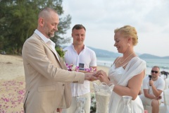 Phuket-secular-beach-wedding_06