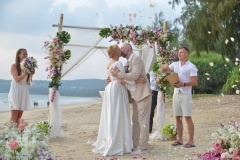 Phuket-secular-beach-wedding_07