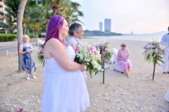 Pattaya-Beach-Wedding-Same-Sex-Marriage-Lisa-Zara-03_resize