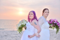 Pattaya-Beach-Wedding-Same-Sex-Marriage-Lisa-Zara-18_resize