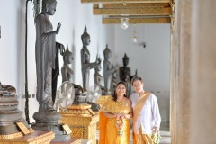 Bangkok-Buddhist-Blessing_04