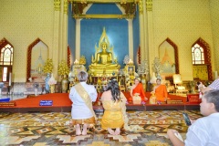 Bangkok-Buddhist-Blessing_06