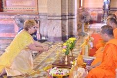 Bangkok-Temple-Buddhist-Blessing-Package-Manuela-Arturo-11_resize