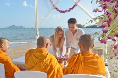 1_Krabi-Beach-Buddhist-Blessing-Package-Maria-Vlad-08