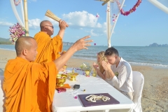 1_Krabi-Beach-Buddhist-Blessing-Package-Maria-Vlad-18