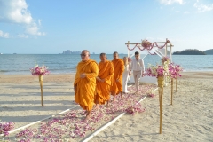 1_Krabi-Beach-Buddhist-Blessing-Package-Maria-Vlad-26