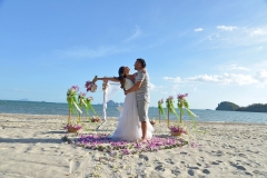 1_Krabi-Beach-Wedding-Ceremony-Package-Maria-Willians-32