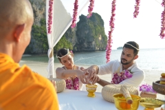 1_Railay-Bay-Buddhist-Blessing-Package-Mayara-Ramon-22