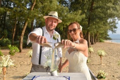 Phuket-Beach-wedding-ceremony_05