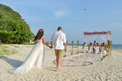 1_Railay-Bay-Thai-Wedding-Ceremony-Package-Monika-Gary-03