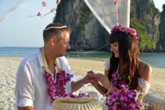 1_Railay-Bay-Thai-Wedding-Ceremony-Package-Monika-Gary-18