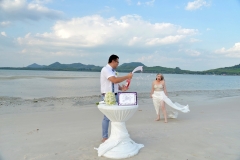 1_Koh-Yao-Yai-Beach-Wedding-Package-Peta-Roger-33