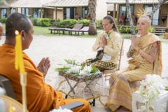 Koh-Chang-Thai-Buddhist-Blessing_03