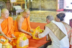 Bangkok-Temple-Buddhist-Blessing-Package-Stephanie-Stephane-05_resize