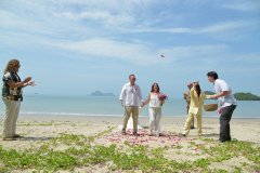 1_Krabi-Beach-Renewal-Vows-Ceremony-Package-Tessa-Ron-05