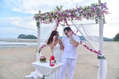 Krabi-beach-wedding-package_11