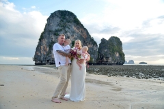 1_Railay-Bay-Wedding-Ceremony-Package-Triona-Mark-34