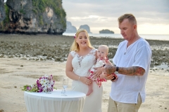 1_Railay-Bay-Wedding-Ceremony-Package-Triona-Mark-35