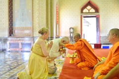 Bangkok-Temple-Buddhist-Blessing-Package-Ute-Ben-14_resize