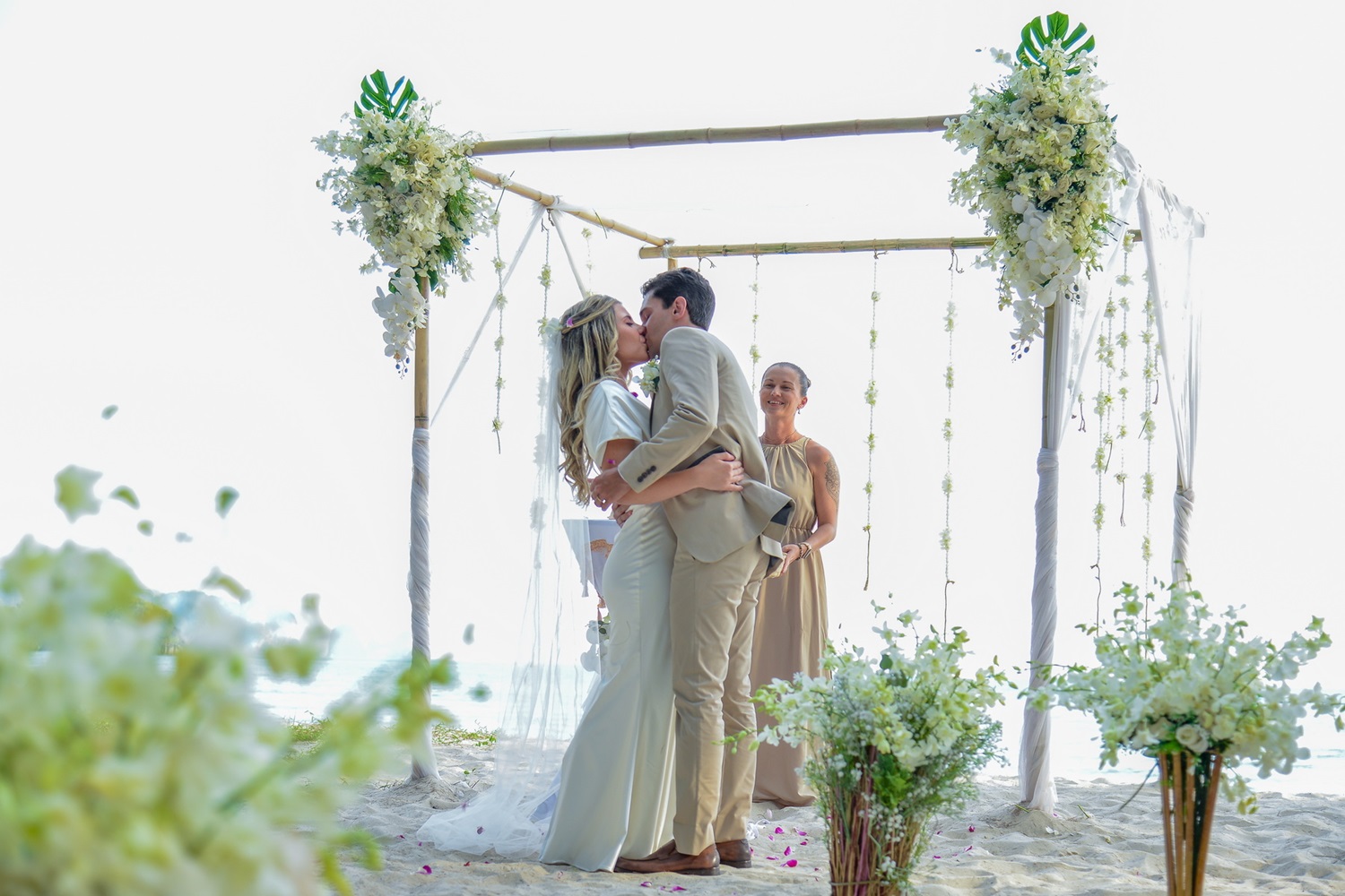 Koh Lanta sunset wedding
