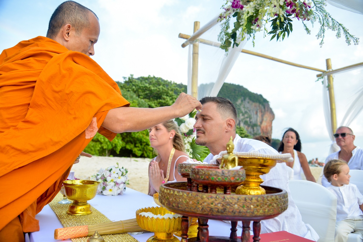 Buddhist Ceremony Railay Bay Marjorie and Julien 5