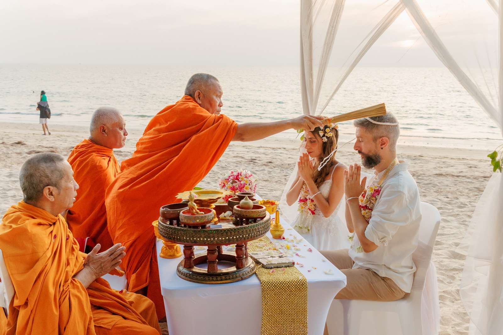 Buddhist_ceremony_phuket_Catia and Tiago 4
